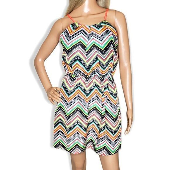 My Michelle Junior Striped Chevron Dress - Picture 4 of 8
